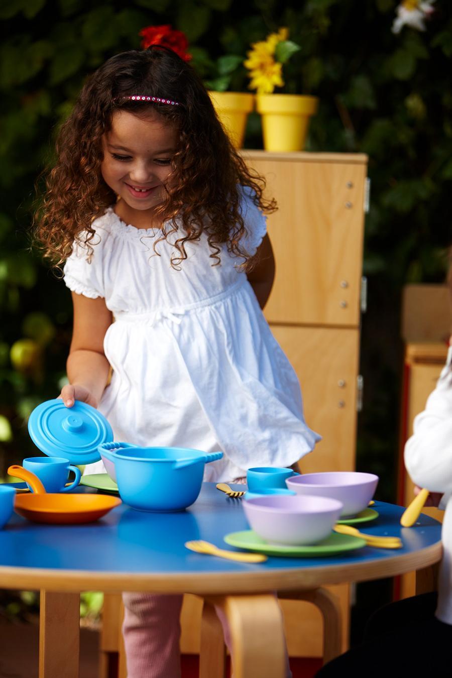 Cookware & Dining Set - Image 8