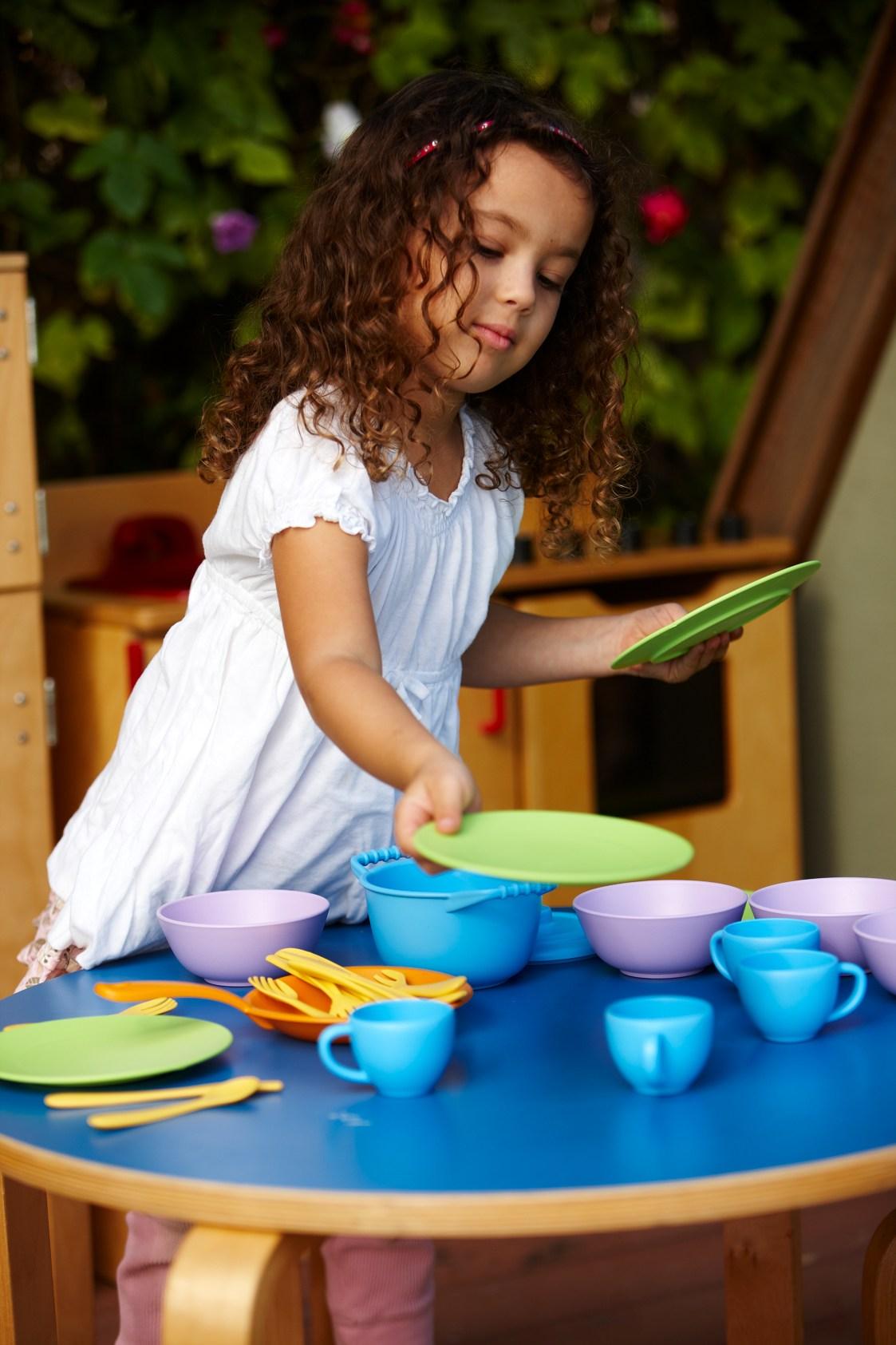 Cookware & Dining Set - Image 4